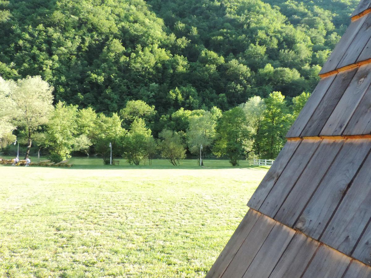 Camp Vrbas Otel Rekavice Dış mekan fotoğraf